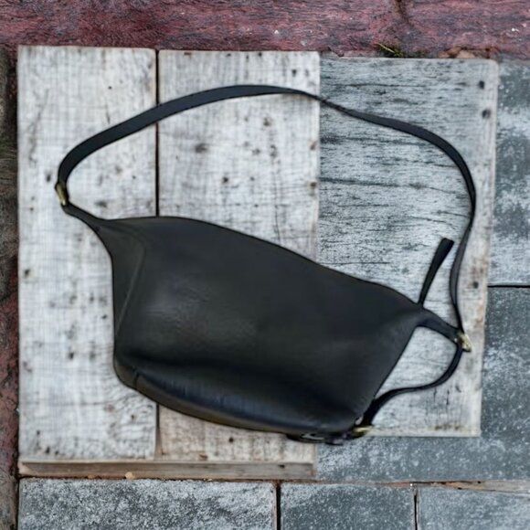 MADEWELL Black Leather Sloch Hobo Style Shoulder Bag - Picture 1 of 10